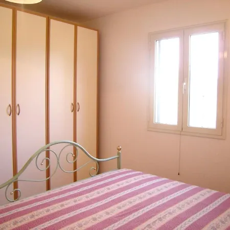 Apartment Via Lungomare - 3 *